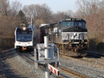 NS 9384 & NJT 3512